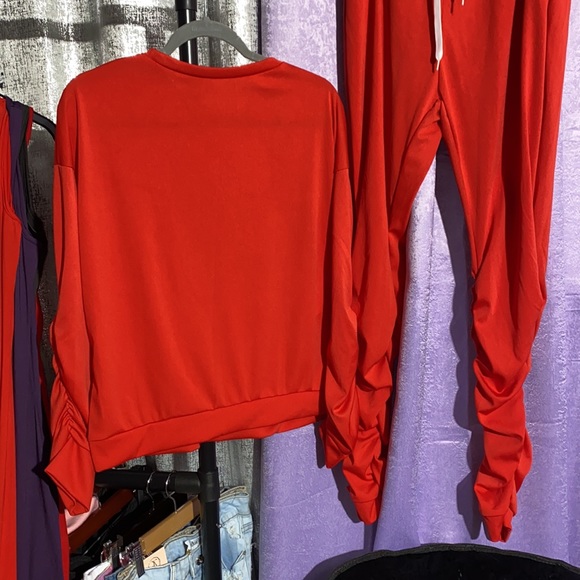 Stylish 2pc Set - Picture 4 of 5